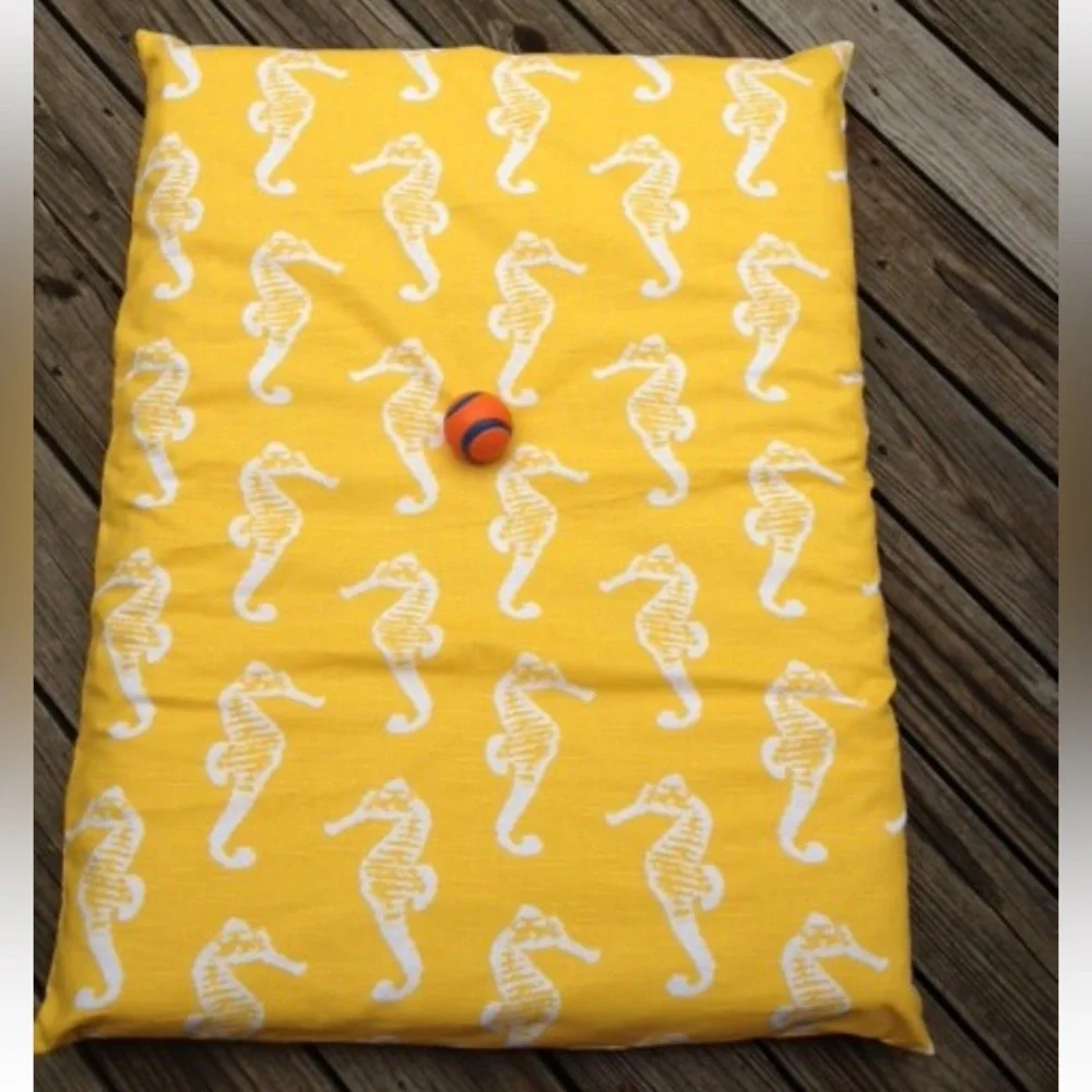 For Your Love of Dogs Yellow Seahorse Dog Bed Cover